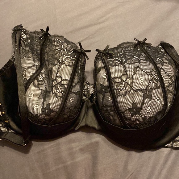 Cacique Black lace Balconette Underwire Bra - Picture 4 of 6